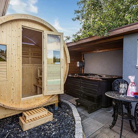 Gites Spa Strasbourg - Studio Romantique, Jacuzzi, Sauna, Terrasse Privee Furdenheim Екстериор снимка